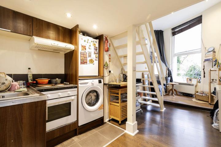 			Studio Apartment, 1 bath, 1 reception Apartment			 Sutherland Avenue, Maida Vale